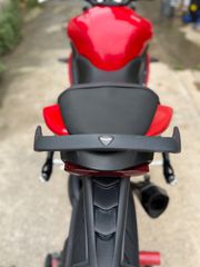 Triumph Speed Triple 1050 2011-thumb-1