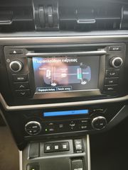 Toyota Auris 2014 HYBRID AUTOMATIC-thumb-14