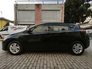 Toyota Auris 2014 HYBRID AUTOMATIC-thumb-6