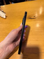 iPhone 16 pro max-thumb-5