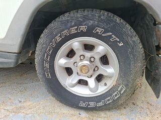 Daewoo Korando 2000 16V ΜΕ ΡΥΘΜΙΖΟΜΕΝΗ ΤΕΤΡΑΚΙΝΗΣΗ-thumb-7