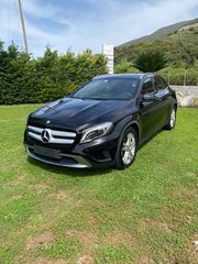 Mercedes-Benz GLA 180 2015 GLA 180 D URBAN STYLE NAVI XENON