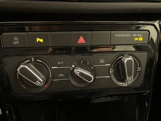 Volkswagen T-Cross 2025 1.0TSI LIFE 95PS ΜΕ ΕΓΓΥΗΣΗ VW JOY-thumb-28