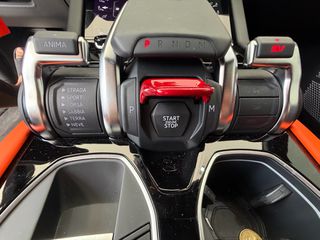 Lamborghini Urus 2026 SE-thumb-31
