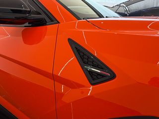 Lamborghini Urus 2026 SE-thumb-7