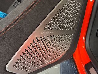 Lamborghini Urus 2026 SE-thumb-11