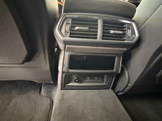 Lamborghini Urus 2026 SE-thumb-15