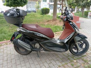 Piaggio Beverly 350 2017-thumb-4