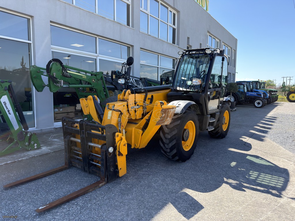 JCB 2018 535-125