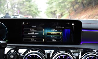 Mercedes-Benz CLA 35 AMG 2020 4 MATIC-DCT-thumb-36