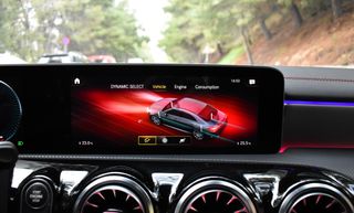 Mercedes-Benz CLA 35 AMG 2020 4 MATIC-DCT-thumb-40