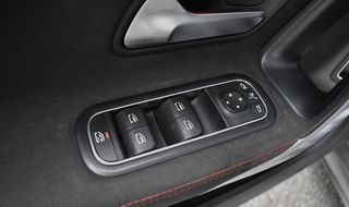 Mercedes-Benz CLA 35 AMG 2020 4 MATIC-DCT-thumb-54