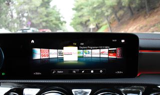Mercedes-Benz CLA 35 AMG 2020 4 MATIC-DCT-thumb-35