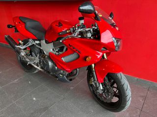 Honda VTR 1000 2000 FIRESTORM-thumb-1