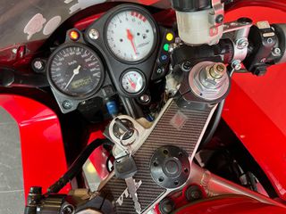 Honda VTR 1000 2000 FIRESTORM-thumb-9