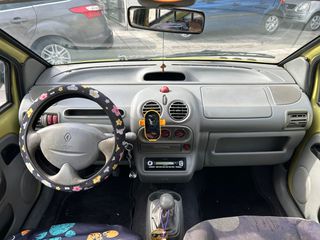 Renault Twingo 2001-thumb-12