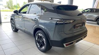 Nissan Qashqai 2025 N-CONNECTA-thumb-4
