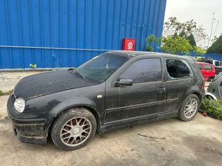 Volkswagen Golf GTI 1.8 MK4