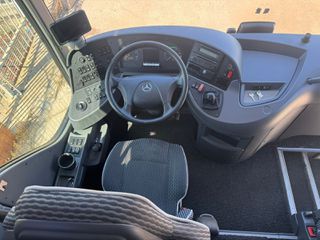 Mercedes-Benz 2016 TOURISMO RHD M/3-thumb-6