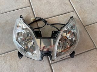 ΦΑΝΑΡΙ ΕΜΠΡΟΣ   YAMAHA XMAX X-MAX X - MAX 125 / 250 2005 - 2009