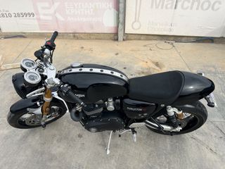 Triumph Thruxton 2021 RS-thumb-6