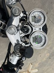 Triumph Thruxton 2021 RS-thumb-7