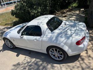 Mazda MX-5 2011