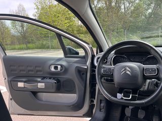 Citroen C3 2018 PURETECH 82 SHINE-thumb-6