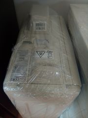 Midea Air Conditioner 9000 btu-thumb-2