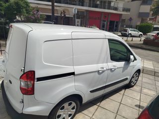 Ford Transit Courier 2018 van courier-thumb-3