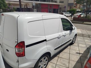 Ford Transit Courier 2018 van courier-thumb-5