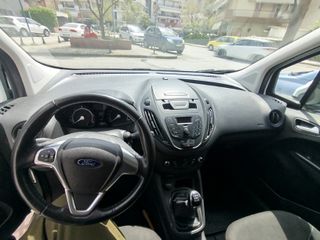 Ford Transit Courier 2018 van courier-thumb-27