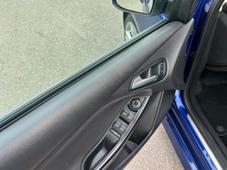 Ford Focus 2016 1.0 ECOBOOST TITANIUM LOOK ST LINE-thumb-17