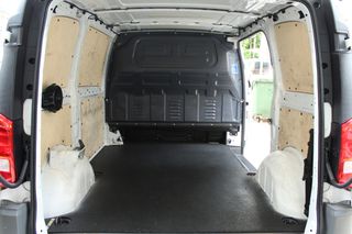 Κλούβα Mercedes-Benz 2020 VITO 114 3ΘΕΣΙΟ 136HP EU6 CARPLAY ΟΘΟΝΗ PDC CRUISE LANΕ ASS.-thumb-20