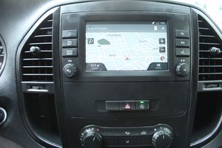 Κλούβα Mercedes-Benz 2020 VITO 114 3ΘΕΣΙΟ 136HP EU6 CARPLAY ΟΘΟΝΗ PDC CRUISE LANΕ ASS.-thumb-29