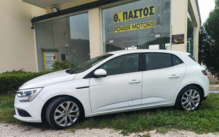 Renault Megane 2017-thumb-8