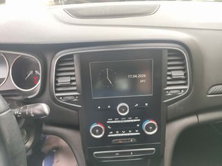 Renault Megane 2017-thumb-20