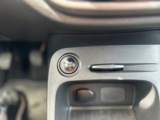 Renault Captur 2016-thumb-14