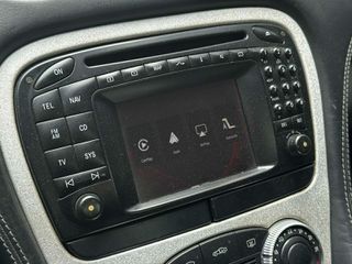 Mercedes-Benz SL 55 AMG 2006 F1-thumb-21