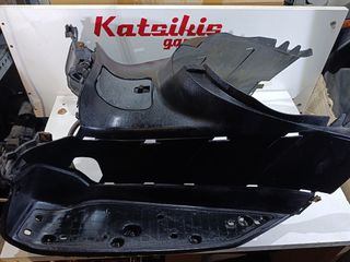 Πάτωμα / Yamaha Xmax 250 05 - 09