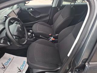 Peugeot 208 2018-thumb-8