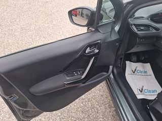 Peugeot 208 2018-thumb-11