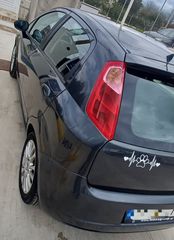 Fiat Grande Punto 2009-thumb-3