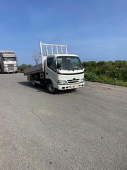 Ανατροπή Toyota 2010 DYNA 100-thumb-2