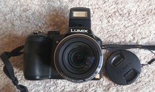 PANASONIC LUMIX-thumb-1