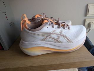 ASICS-thumb-4