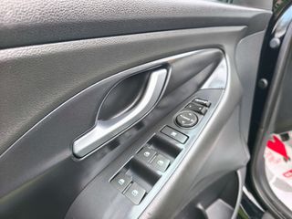 Hyundai i 30 2017 1.6 CRDi 16V Intro CLIMA 110PS KAMERA-thumb-15