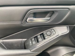 Nissan Qashqai 2022 HYBRID-thumb-37