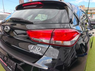 Hyundai i 30 2020 i30 1.5 i Line NAVIGATION FACE LIFT κάμερα-thumb-6