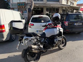 AKRAPOVIC-thumb-3